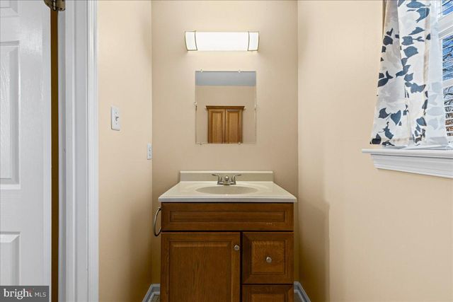 307 COLORADO TRL, Browns Mills, NJ 08015