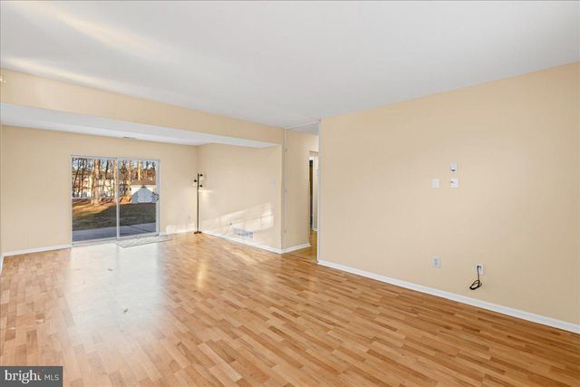 307 COLORADO TRL, Browns Mills, NJ 08015