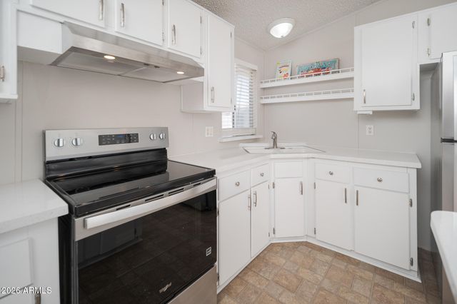 16208 W VISTA Avenue, Litchfield Park, AZ 85340