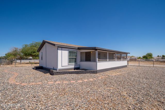 16208 W VISTA Avenue, Litchfield Park, AZ 85340