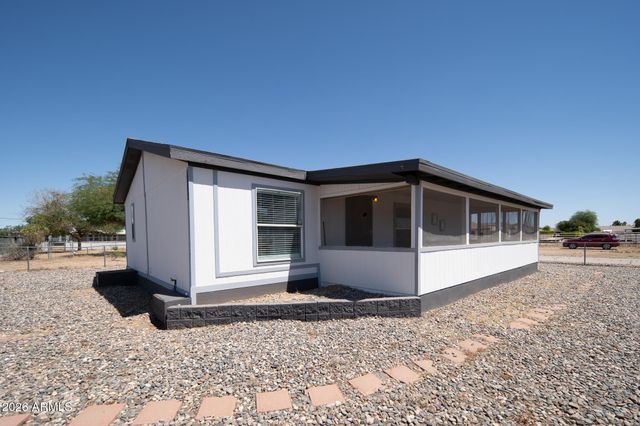 16208 W VISTA Avenue, Litchfield Park, AZ 85340