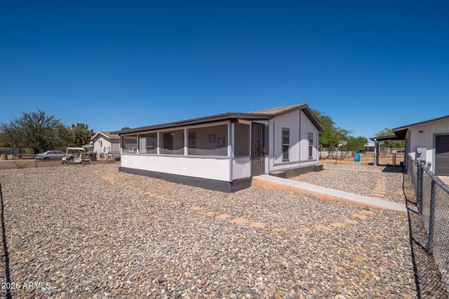 16208 W VISTA Avenue, Litchfield Park, AZ 85340