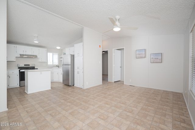 16208 W VISTA Avenue, Litchfield Park, AZ 85340