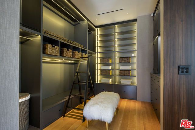 1877 Rising Glen Road, Los Angeles, CA 90069