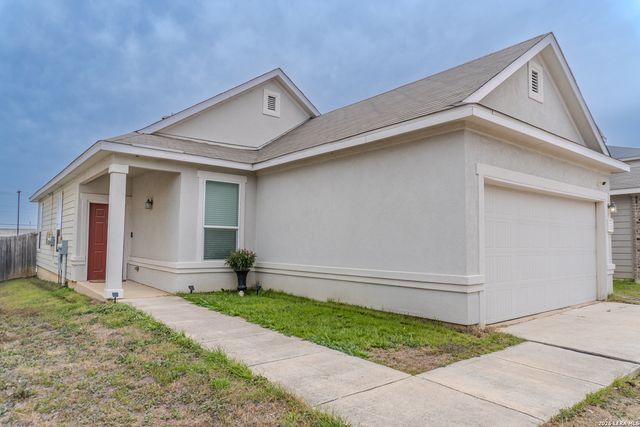 9230 Monsanto, San Antonio, TX 78214