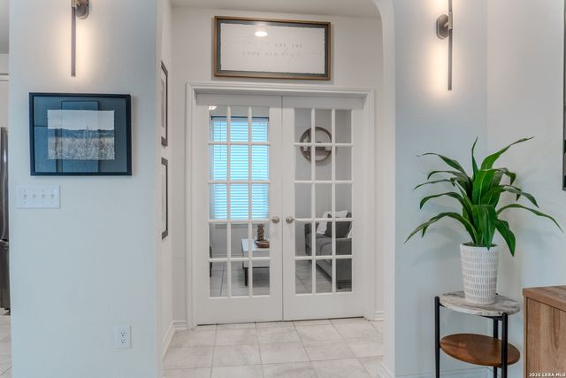 9230 Monsanto, San Antonio, TX 78214