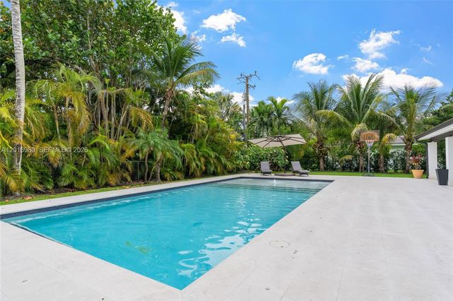 7200 SW 107th Ter, Pinecrest, FL 33156