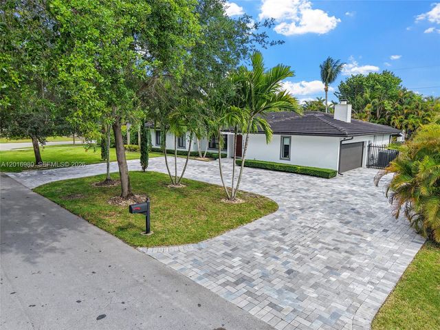 7200 SW 107th Ter, Pinecrest, FL 33156