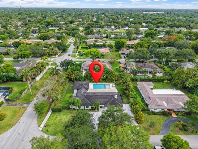 7200 SW 107th Ter, Pinecrest, FL 33156