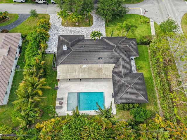 7200 SW 107th Ter, Pinecrest, FL 33156