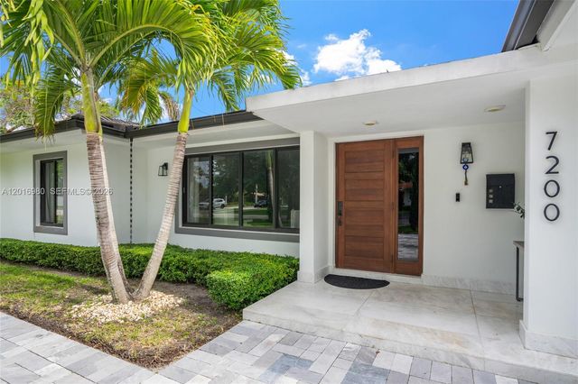 7200 SW 107th Ter, Pinecrest, FL 33156