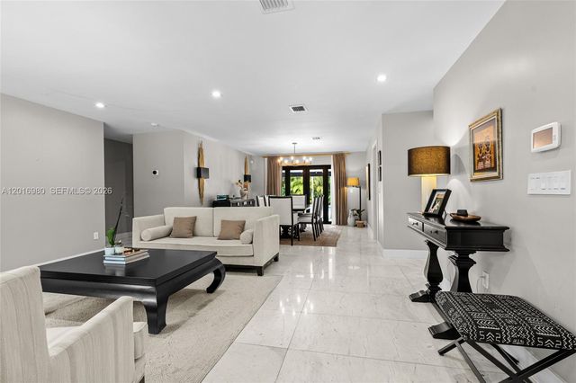 7200 SW 107th Ter, Pinecrest, FL 33156