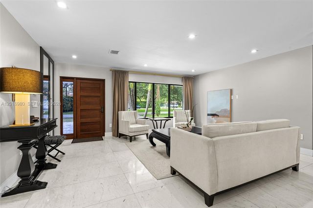 7200 SW 107th Ter, Pinecrest, FL 33156