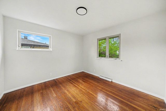 50740 Parian Avenue, South Bend, IN 46637