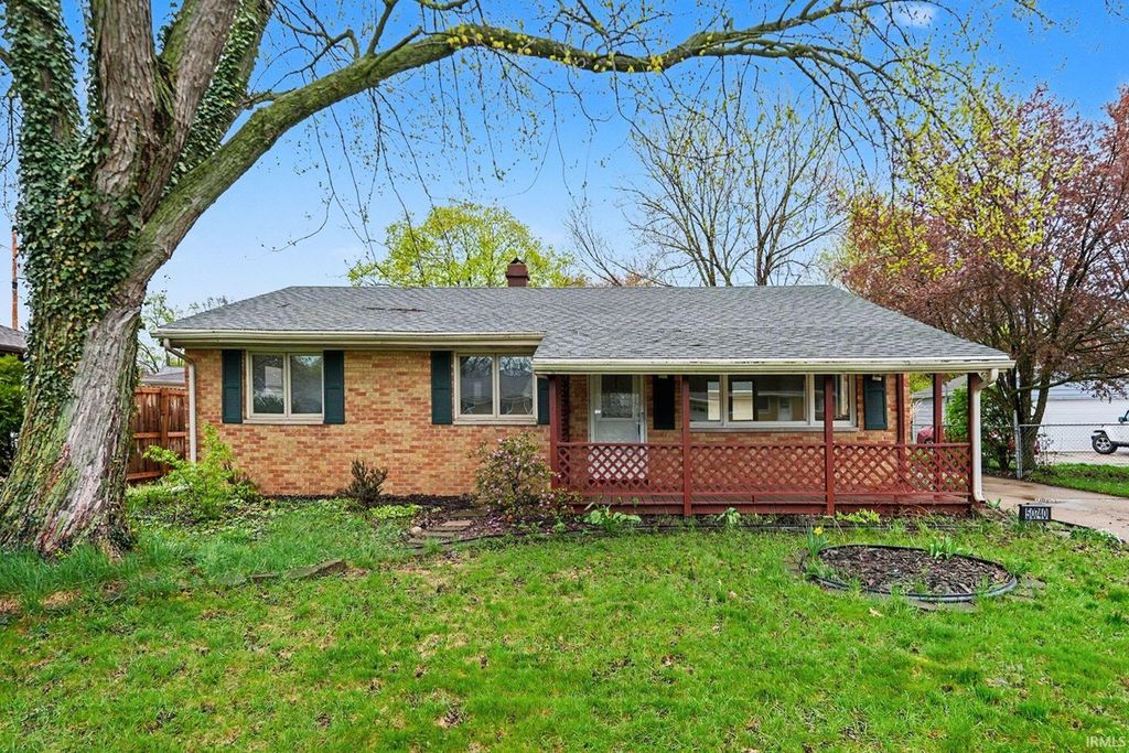 50740 Parian Avenue, South Bend, IN 46637