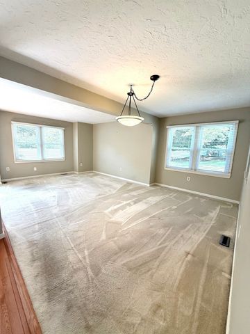655 Pleasant Street 8, Weymouth, MA 02189