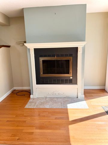 655 Pleasant Street 8, Weymouth, MA 02189