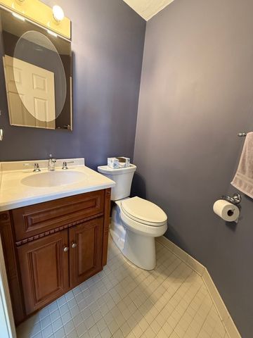 655 Pleasant Street 8, Weymouth, MA 02189