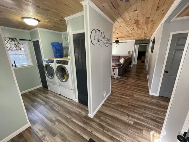 519 W Oak Street, Fremont, MI 49412