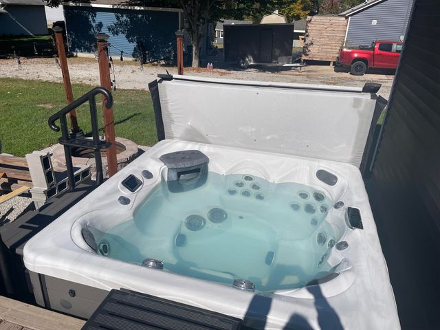 519 W Oak Street, Fremont, MI 49412