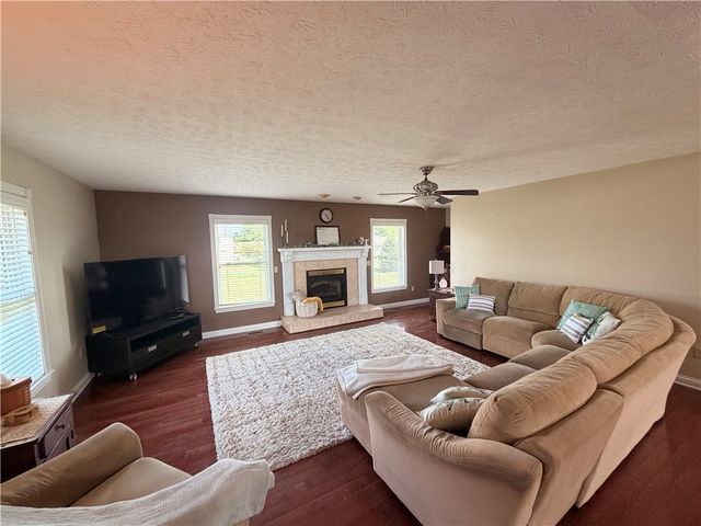 2049 N Highlander Drive, Xenia, OH 45385