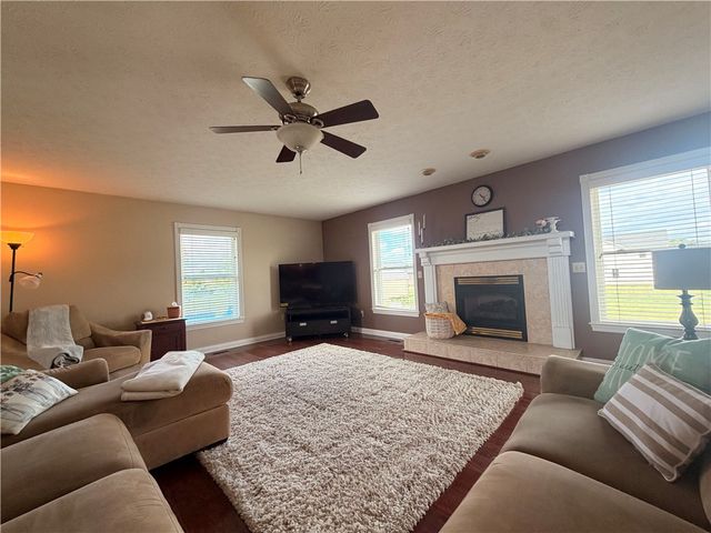 2049 N Highlander Drive, Xenia, OH 45385