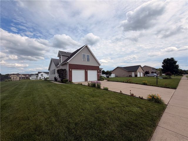 2049 N Highlander Drive, Xenia, OH 45385