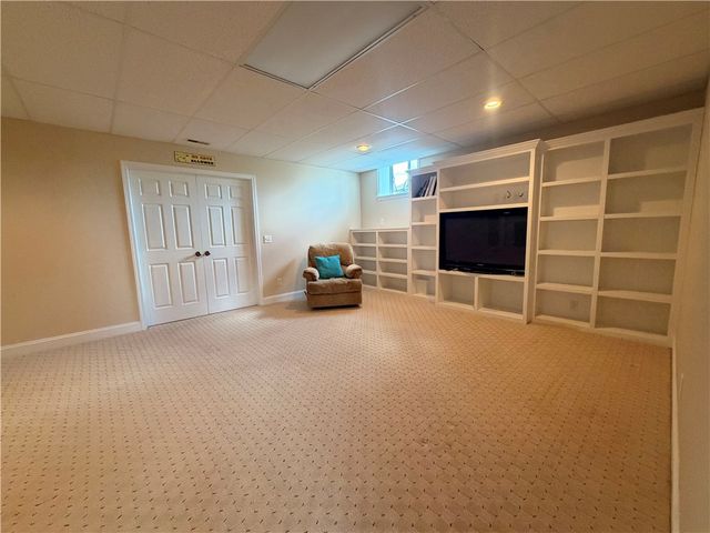 2049 N Highlander Drive, Xenia, OH 45385