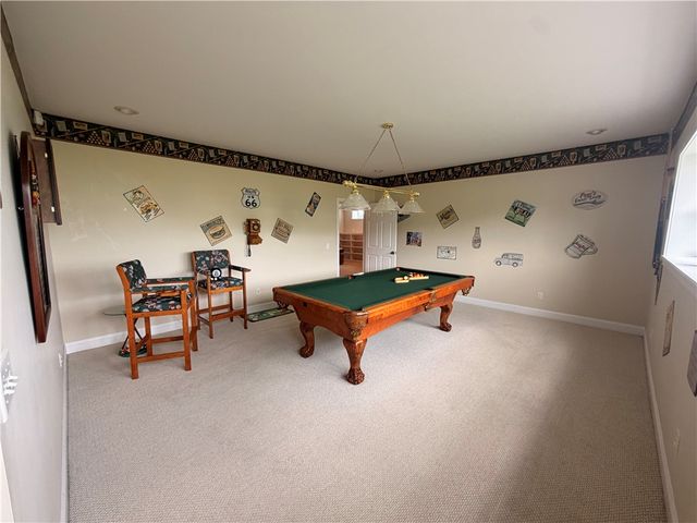 2049 N Highlander Drive, Xenia, OH 45385