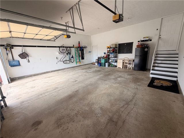 2049 N Highlander Drive, Xenia, OH 45385