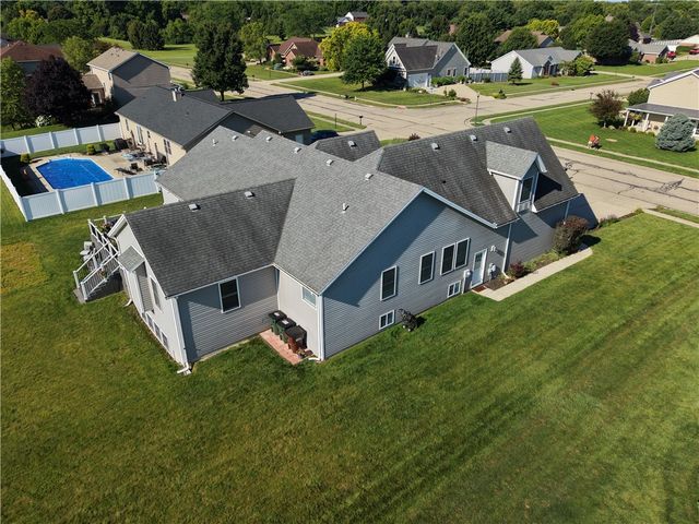 2049 N Highlander Drive, Xenia, OH 45385
