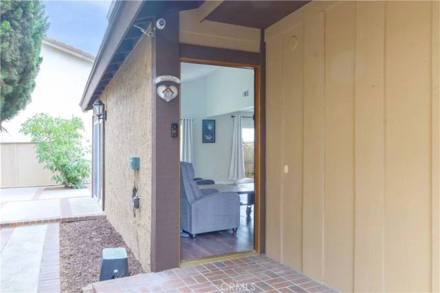 1492 Downing Court, Corona, CA 92882