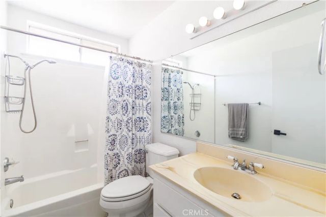 1492 Downing Court, Corona, CA 92882