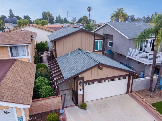 1492 Downing Court, Corona, CA 92882