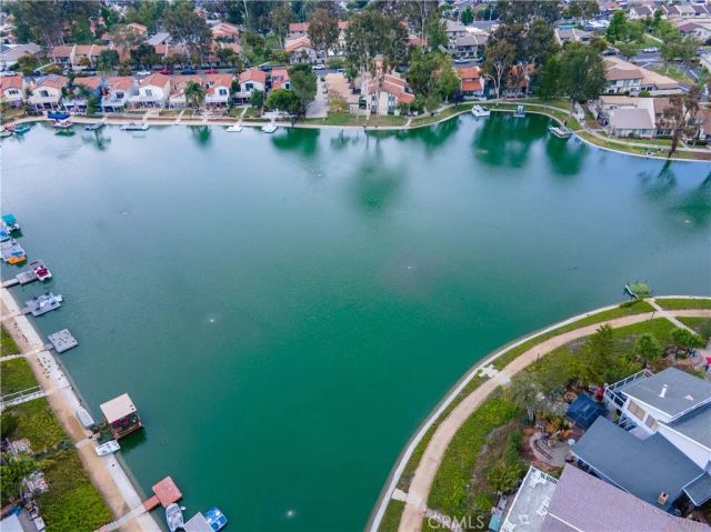 1492 Downing Court, Corona, CA 92882