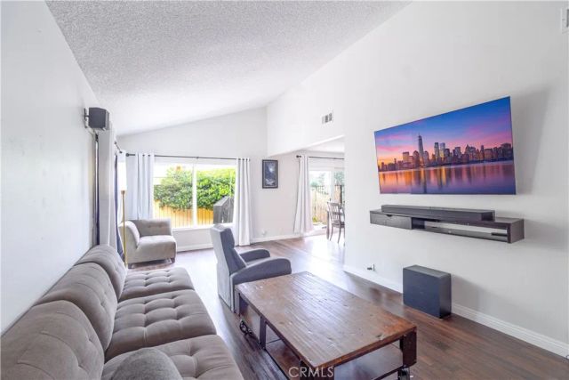 1492 Downing Court, Corona, CA 92882