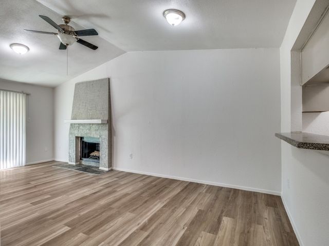 6050 Melody Lane 338, Dallas, TX 75231