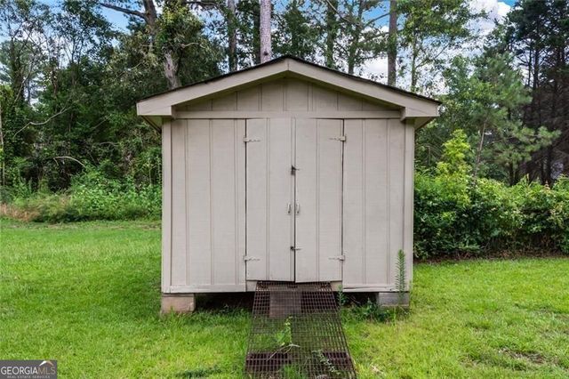 647 Shannon Green Circle SW, Mableton, GA 30126