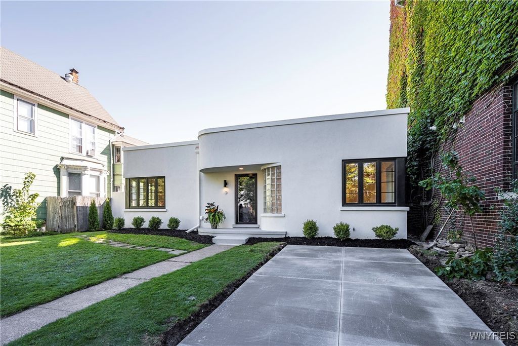 13 Park Street, Buffalo, NY 14201