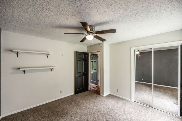 127 Sam Davis Dr, Springfield, TN 37172