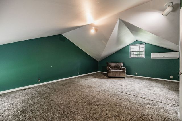 127 Sam Davis Dr, Springfield, TN 37172