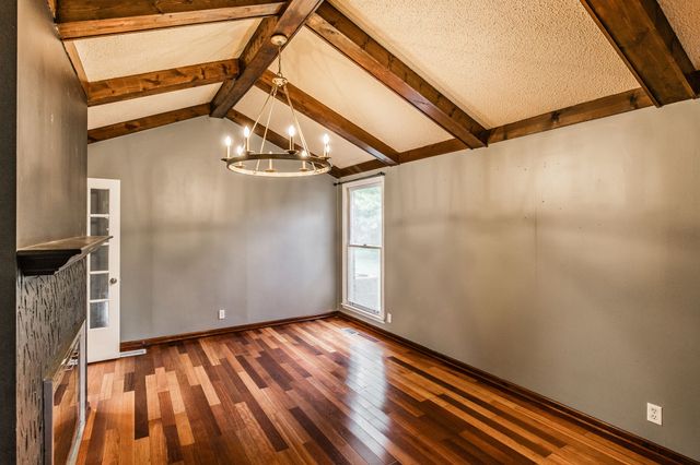127 Sam Davis Dr, Springfield, TN 37172