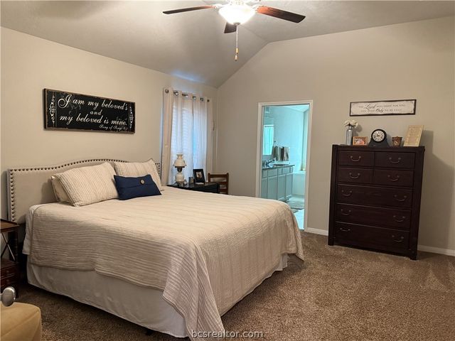 4262 Harding Way, Bryan, TX 77802