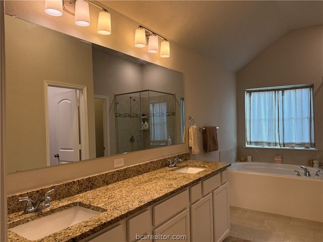 4262 Harding Way, Bryan, TX 77802