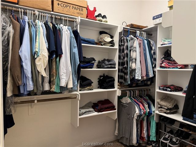 4262 Harding Way, Bryan, TX 77802