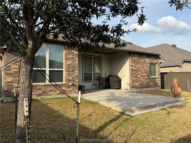 4262 Harding Way, Bryan, TX 77802