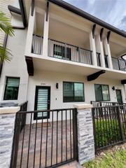 8381 NW 43rd St 0, Doral, FL 33166