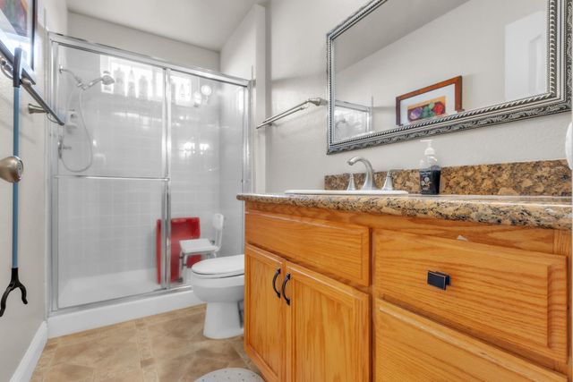 8559 Coral Crest Ct, Elk Grove, CA 95624