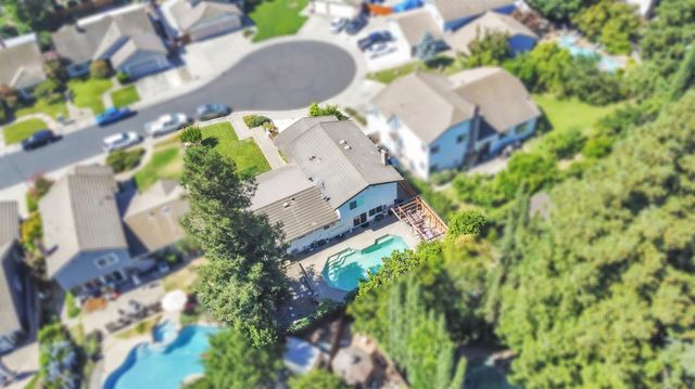 8559 Coral Crest Ct, Elk Grove, CA 95624