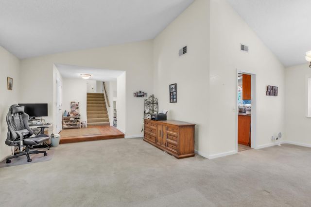 8559 Coral Crest Ct, Elk Grove, CA 95624